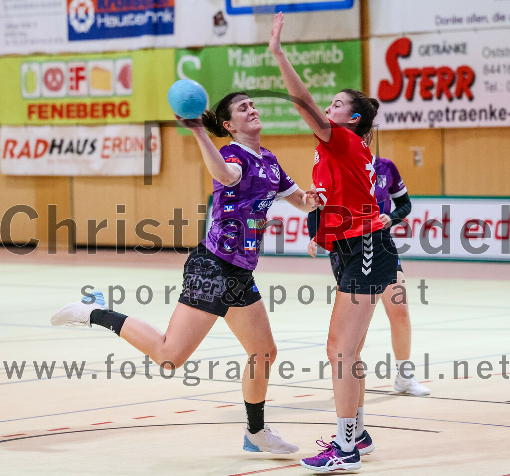 2023-11-04_048_SpVgg_Altenerding_gegen_TV_Altoetting | Erding, Deutschland, 04.11.2023:
Handball, Bezirksoberliga Frauen Altbayern 2023 / 2024, 6. Spieltag, SpVgg Altenerding gegen TV Altötting, Endergebnis: 28:26

Janina Konrad (SpVgg Altenerding, #2)

Foto: Christian Riedel / fotografie-riedel.net