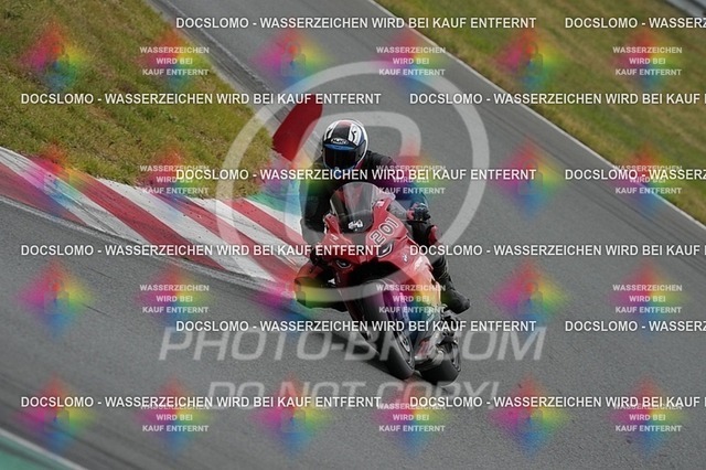 2025_09_01_PBK_43676 | Sportfotografie; SlowMotion; Video; Rennstrecke; Hafeneger; RSE; Speer; Trackday; Motorsportarena; Hockenheimring; Brno; Most; Barcelona; Valencia, Benny; Kaetzmer;