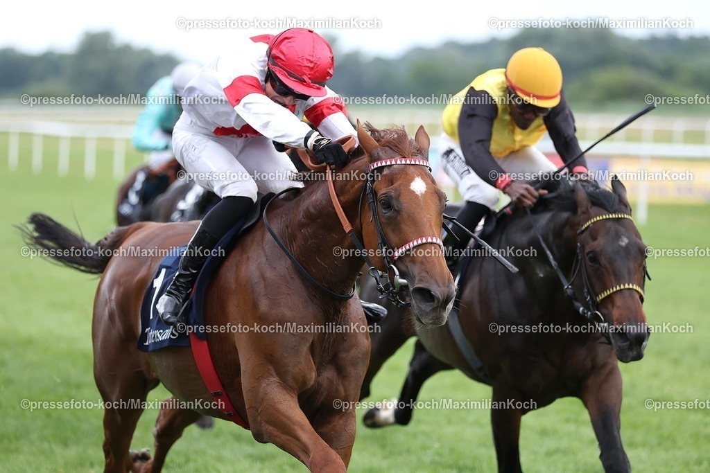 BB01062599010 | Lordano siegt unter Leon Wolff im Grosser Preis von Tattersalls (Ex Gr.Pr.d.Badischen Wirtschaft), Gr.2 am 01.06.2025 Renntag in Baden-Baden. Copyright by Marc Ruehl - Veroeffentlichung nur gegen Honorar (zzgl.MwSt), Namensnennung und Beleg, Bank Routing Number: BIC GENODED1PAF, Bank Account Number: IBAN DE04 3706 2600 1201 6180 17, Steuer-Nr.: 203/5266/0306, Ust_Id_Nr.: De 122081417, Zur Gaulshuette 29, 50181 Bedburg, Phone: +49-(0)2272-83351, www.marcruehl.com, info@marcruehl.com, No Model Release, Abtretung von Persoenlichkeitsrechten der abgebildeten Person/Personen liegen nicht vor. Speichern in Bilddatenbanken oder Vervielfaeltigung ist ohne schriftliche Genehmigung nicht gestattet.