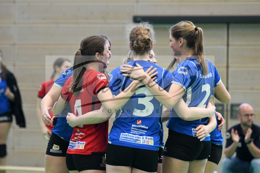 20200202_VCOOTB_0110 | Volleyball, Frauen:   waehrend des Spiels der Regionalliga NordWest zwischen VC Osnabrueck und Oldenburger TB in der Schlosswall-Halle am 02.02.2020 in Osnabrueck, Deutschland. - Realisiert mit Pictrs.com