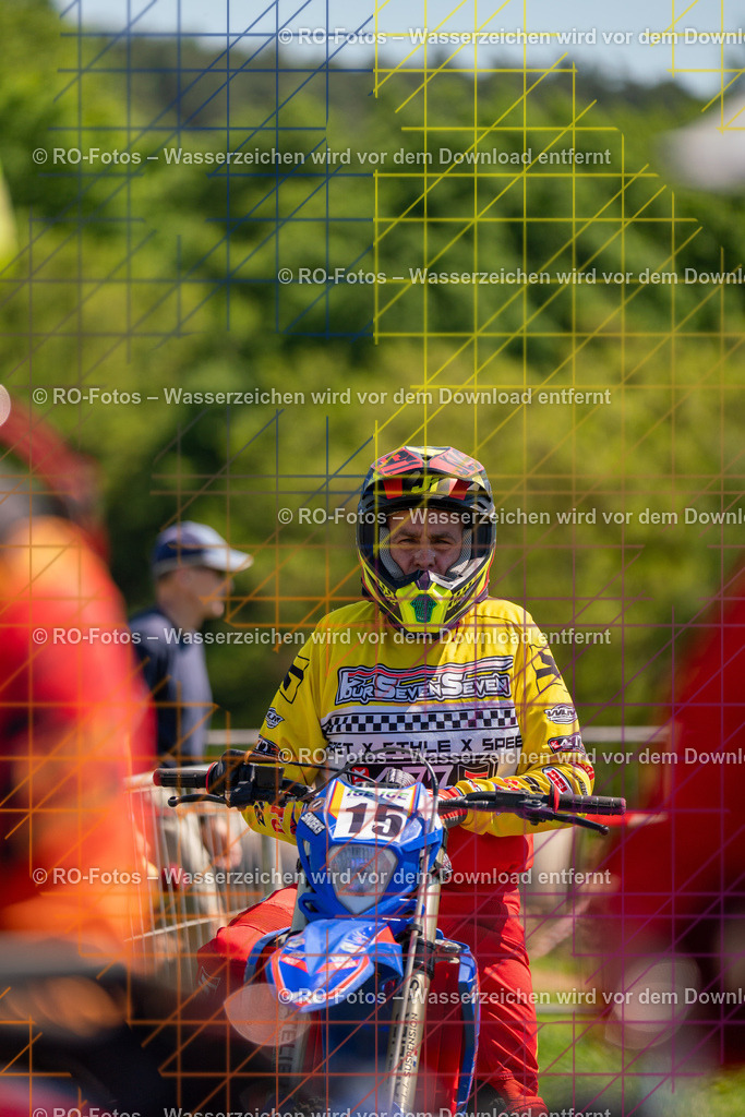 Wolfshausen 2 Lauf -37 | Sportfotografie von RO-Fotos: Motorsport, Motocross, Enduro, Laufveranstaltungen und Triathlon. Professionelle Fotos von Sportlern und Events. - Realisiert mit Pictrs.com