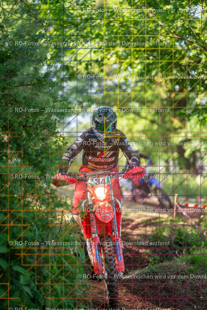 Wolfshausen 3 Lauf -1567 | Sportfotografie von RO-Fotos: Motorsport, Motocross, Enduro, Laufveranstaltungen und Triathlon. Professionelle Fotos von Sportlern und Events. - Realisiert mit Pictrs.com