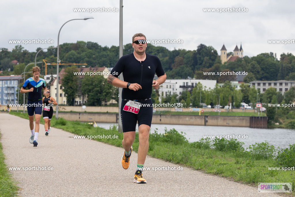 AR7_1883 | 34.REGENSBURG TRIATHLON 2025 #tristar_regensburg #regensburgtriathlon #triathlonregensburg #tristar #yourpictrs #sportshot_your_pictrs @Sportshotphotography @triathlonbundesliga