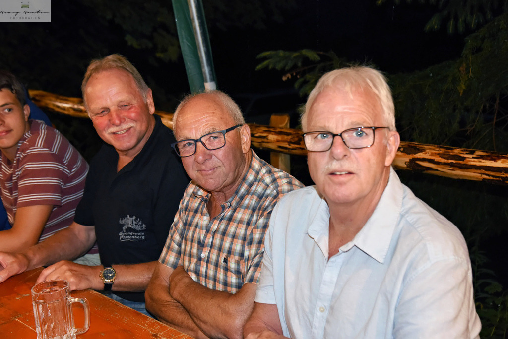 ZiPlaFe_23-25 | Fotoblog Schwarzwald, Foto Blog Wiesental, Pfaffenberg, Winterzauber, Zeller Bergland, Zell im Wiesental, Fotoblog Wiesental, Landschaftsfotos, Bilder Wiesental, Natur, Naturbilder, Fastnacht, Zeller Fastnacht, Zeller Fasnacht, Zeller Bergland, Belchen, - Realisiert mit Pictrs.com