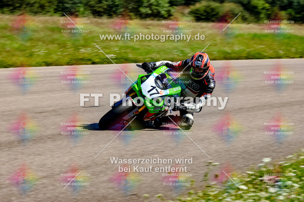 017-4181 | Hier findet Ihr Bilder von Touristenfahrten auf der Nürburgring Nordschleife oder von anderen Veranstaltungen die ich besucht habe. Viel Spass beim Durch Schauen 