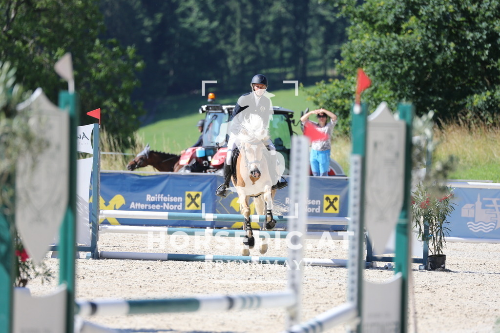 PP016562 | Willkommen bei Brunnmayr - Design & Fotografie – Ihrem Spezialisten für Reitturniere und Pferdeveranstaltungen in Oberösterreich, Salzburg und Bayern! Seit über 17 Jahren sind wir leidenschaftlich dabei.