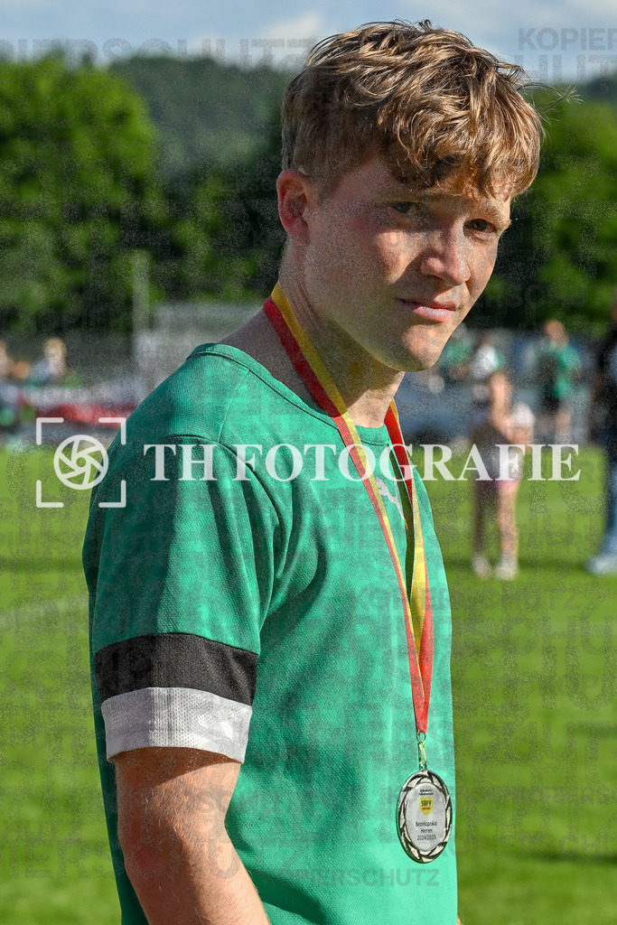 GER, FC Zell - FC Wittlingen, Fussball, Rothaus Bezirkpokal, Finale, Saison 2024/2025, 29.05.2025 | GER, FC Zell - FC Wittlingen, Fussball, Rothaus Bezirkpokal, Finale, Saison 2024/2025, 29.05.2025Foto: TH Fotografie/Thomas Hess