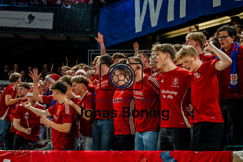 39. OM-Supercup-130 | jns.sportfotos - Realisiert mit Pictrs.com