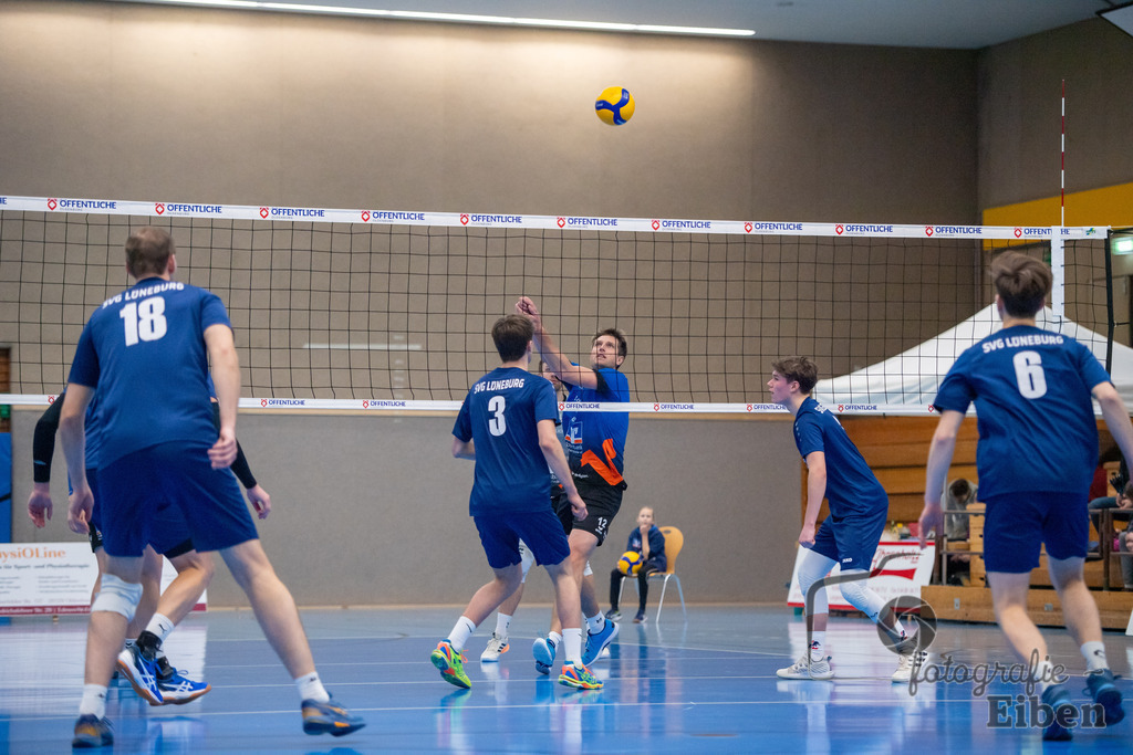 VSG Ammerland-VSG Lüneburg 2 | Volleyball Regionalliga; VSG Ammerland-VSG Lüneburg 2 am 04.02.2024; in Westerstede (Sporthalle Norderstraße), Photo: Philip Eiben 2024 - Realisiert mit Pictrs.com
