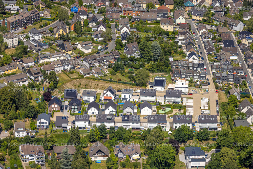 Velbert220803375Neviges | Luftbild, Neubau Wohngebiet Zum Jahnsportplatz, Neviges, Velbert, Ruhrgebiet, Nordrhein-Westfalen, Deutschland