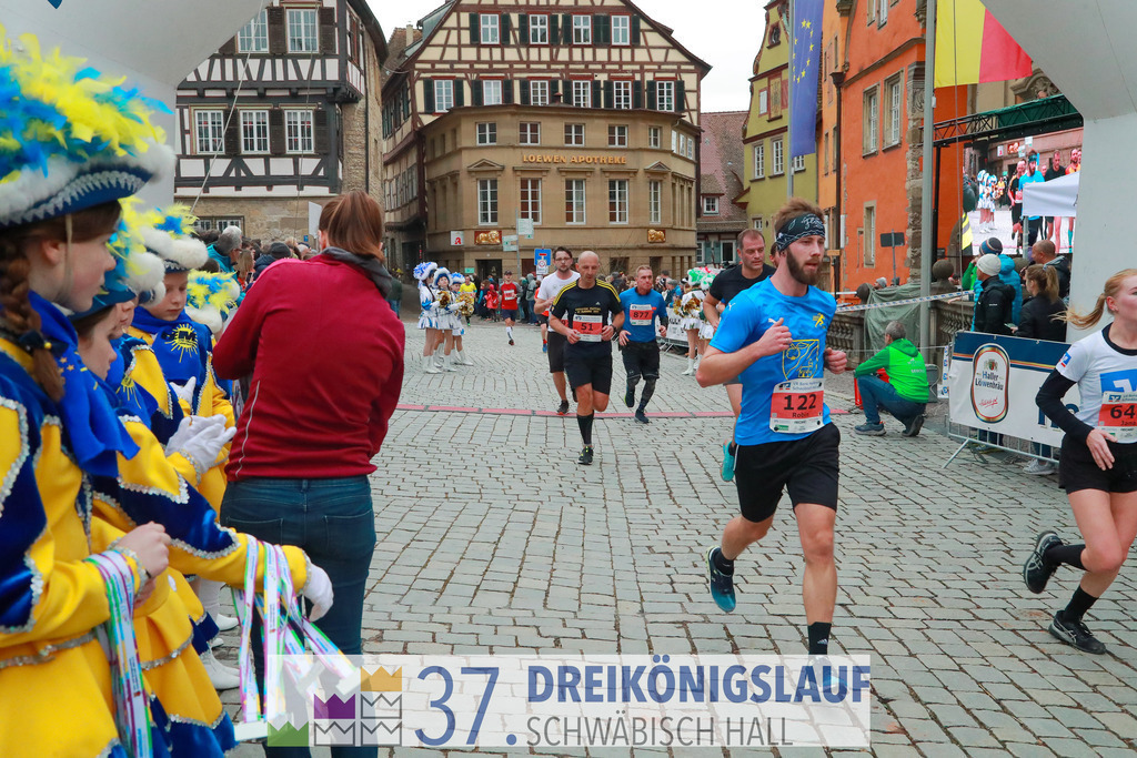 VR Bank Hauptlauf 10000m | 3 Koenigslauf 2023 - Realisiert mit Pictrs.com