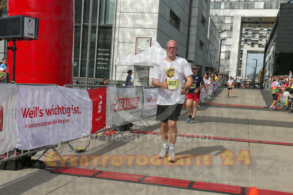 250920_1340_EX1_6159 | Sportfotografie im Rhein-Sieg Kreis, Köln, Bonn, NRW, Rheinland Pfalz, Hessen, etc. Unser Tätigkeitsfeld umfasst den Laufsport vom Volkslauf über den Marathon, Duathlon, Triathon bis zum Ultralauf wie Kölnpfad Ultra oder Schindertrail.