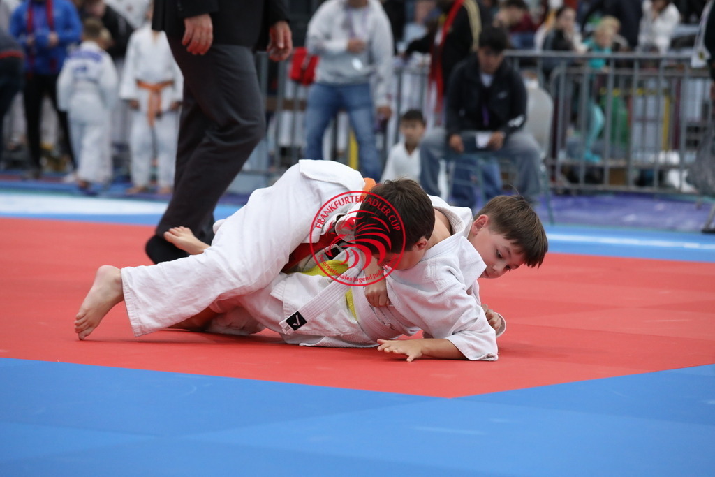 1J7A3178 | Fotos vom Adler Cup - Pictures from Adler Cup

Hier findet Ihr alle Eindrücke und großen Momente der Adler Cup Wochenenden. Here you will find all impressions and great moments of the Adler Cup weekends. - Realisiert mit Pictrs.com