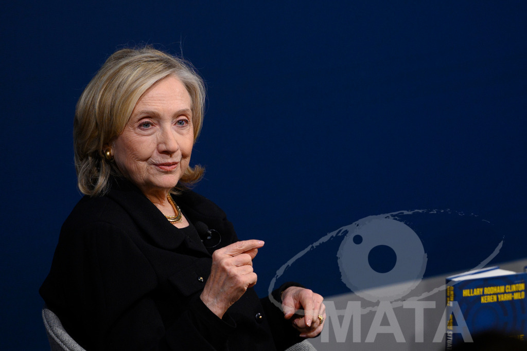 _DWI3059 | Die US-Politikerin Hillary Clinton auf der Veranstaltung Bridging Scholarship and Statecraft im Rahmen der Münchner Sicherheitskonferenz 2026. München, 13.02.2026 Bayern Deutschland  - Realisiert mit Pictrs.com