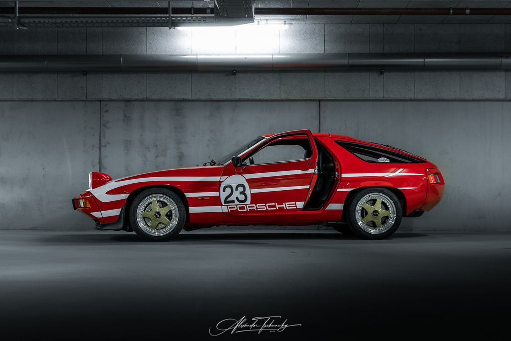 R6AT0639 _Alexander Tschuncky | Entdecken Sie die faszinierende Welt von Alexander Tschuncky Arts: Kreative Fotografie, atemberaubende Automobilkunst und hochwertiger Bilderdruck. Lassen Sie sich inspirieren! - Realisiert mit Pictrs.com