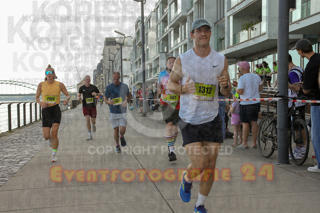 250920_1448_EX1_7618 | Sportfotografie im Rhein-Sieg Kreis, Köln, Bonn, NRW, Rheinland Pfalz, Hessen, etc. Unser Tätigkeitsfeld umfasst den Laufsport vom Volkslauf über den Marathon, Duathlon, Triathon bis zum Ultralauf wie Kölnpfad Ultra oder Schindertrail.