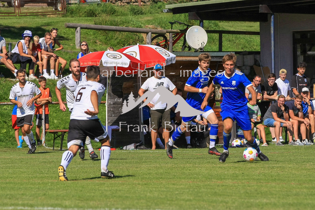 993T8589 | Medien- Sport- Entertainmentfotos