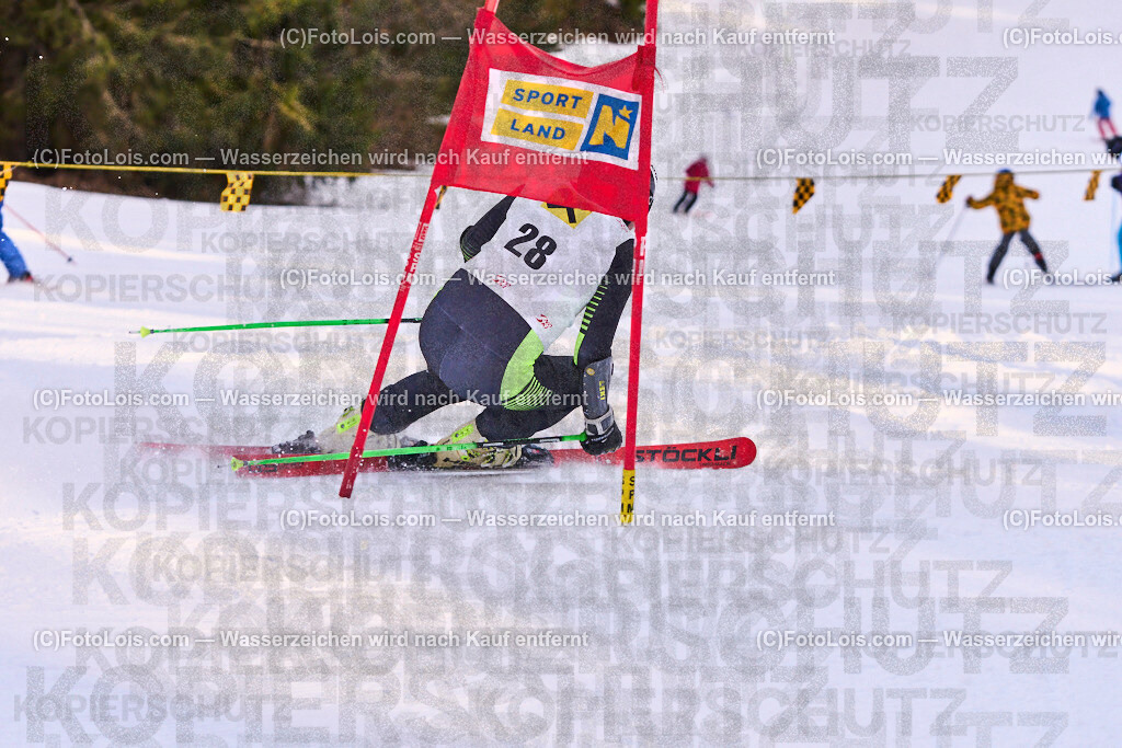 ALP0457_MastersCup-RTL-I_LKHF_Spiegl Harald | NÖ Raiffeisen MastersCup, Jugend - Damen - Herren, Riesentorlauf-Rennen 1 auf der Fuchswaldpiste, durchführender Verein: Schiklub Lackenhof, So 9. Februar 2025.