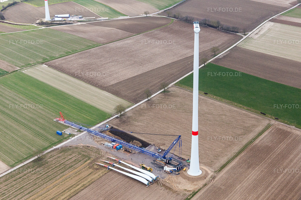 Luftbild: Baustelle des Windparks Freckenfeld der EnBW -für Windenergieanlage mit 6 Windrädern in Freckenfeld im Bundesland Rheinland-Pfalz in Deutschland. Foto: IMG_104660.jpg vom 21.01.2018 durch Werner Riehm/FLY-FOTO.de