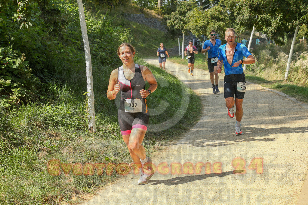 250824_1437_EX1_6889 | Sportfotografie im Rhein-Sieg Kreis, Köln, Bonn, NRW, Rheinland Pfalz, Hessen, etc. Unser Tätigkeitsfeld umfasst den Laufsport vom Volkslauf über den Marathon, Duathlon, Triathon bis zum Ultralauf wie Kölnpfad Ultra oder Schindertrail.