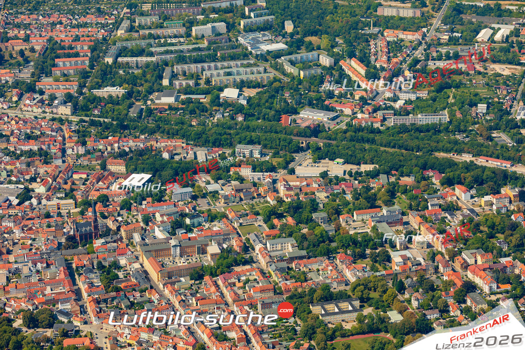 Luftaufnahme der Stadt Apolda - Die Luftaufnahme wurde 2025 vom UL-Flugzeug heraus erstellt ( keine Drohne ) - Hochauflösende Luftaufnahme - für professionelle Ausdrucke geeignet. Die Geschenkidee !Hier alle&nbsp;Infos zur Lizenzierung der LuftaufnahmeWir fliegen auch dieses Jahr wieder in Ihre Region um Luftbilder zu erstellen.- Luftbild anfragen