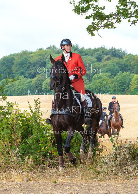 Jagd Knoop 26_MarinaHewigMCH02196 | Fotografie, FotoArt, PferdesportArt, Pferdesportfotografie, Landschaftsfotografie, Reisefotografie, Reise, Pferde - Realisiert mit Pictrs.com