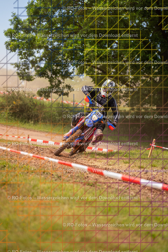 Wolfshausen 3 Lauf -177 | Sportfotografie von RO-Fotos: Motorsport, Motocross, Enduro, Laufveranstaltungen und Triathlon. Professionelle Fotos von Sportlern und Events. - Realisiert mit Pictrs.com
