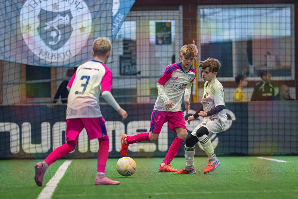 blr.pics-151 | Professionelle Fußball- und Sportfotografie. Spielbilder online ansehen und kaufen – Einzelbilder oder komplette Galerien in hoher Qualität. - Realisiert mit Pictrs.com