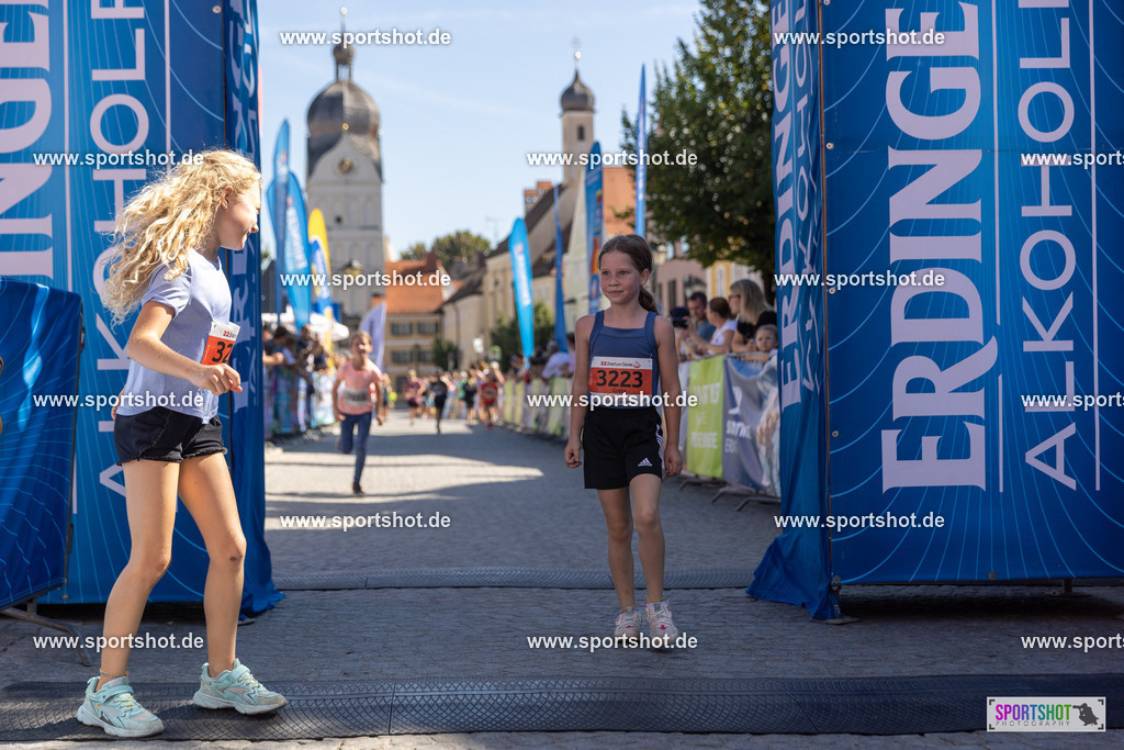 VJ__3329 | Stadtlauf Erding 2025 #stadtlauferding #erdingstadtlauf #stadtlauf_erding #laufmotivation #trisporterding #yourpictrs #sportshot_your_pictrs