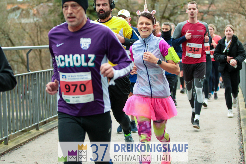 VR Bank Hauptlauf 10000m | 3 Koenigslauf 2023 - Realisiert mit Pictrs.com