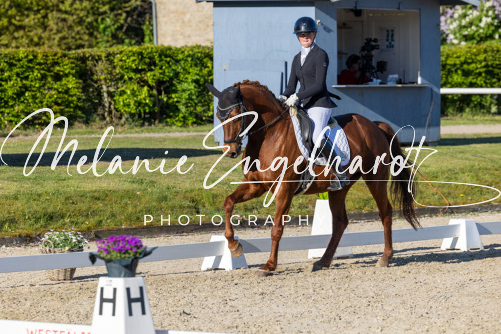 7I8A8439 | melanie-engelhardt-photography - Realisiert mit Pictrs.com