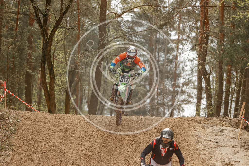 4TaktLauf1-95 | koppe-media - Realisiert mit Pictrs.com