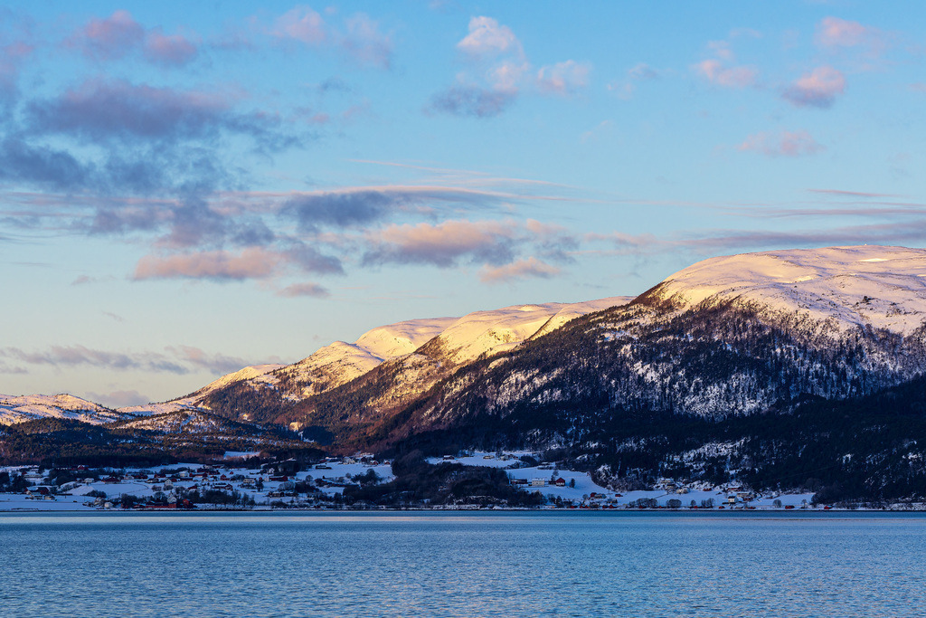 Berge und Felsen im Winter nahe Trondheim in Norwegen | Berge und Felsen im Winter nahe Trondheim in Norwegen.