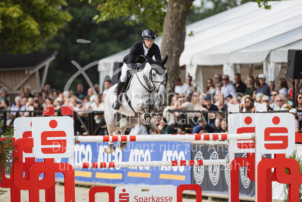 250713_BHO_S2-Spr_GP-917 | Deine schönsten Turniermomente als professionelle Fotos! Entdecke hochwertige Pferdesport-Fotografie im Online-Shop. Jetzt Fotos finden & bestellen!