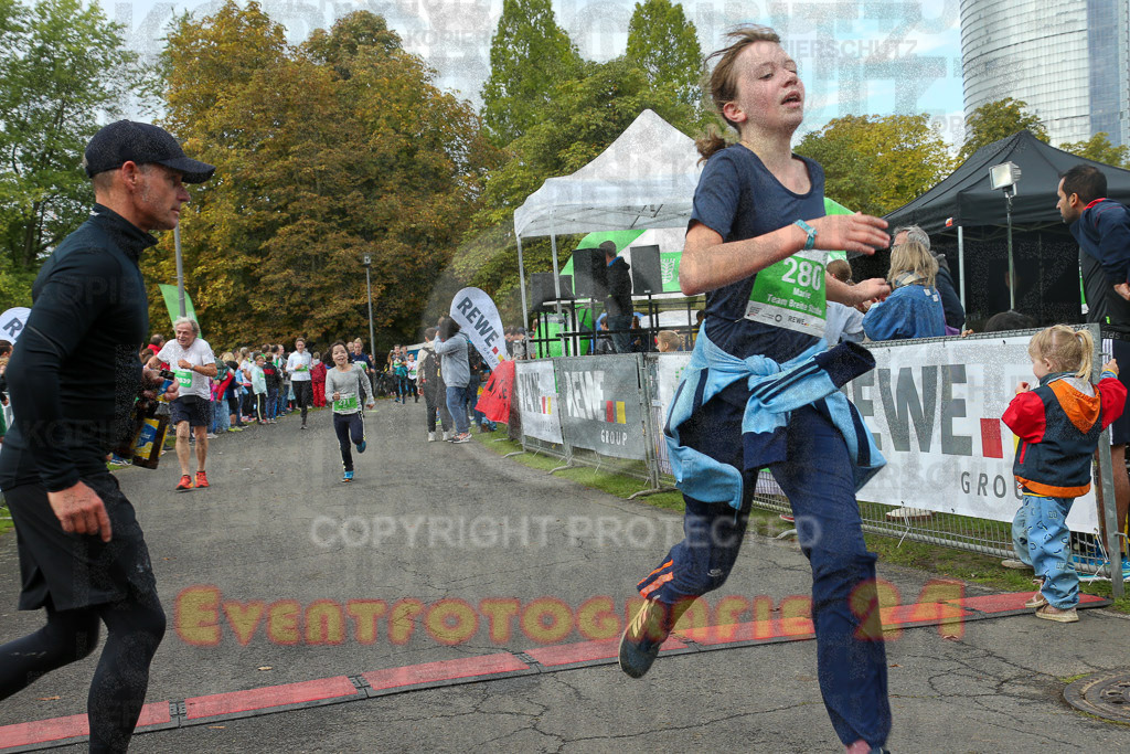220925_1148_EX1_8756 | Sportfotografie im Rhein-Sieg Kreis, Köln, Bonn, NRW, Rheinland Pfalz, Hessen, etc. Unser Tätigkeitsfeld umfasst den Laufsport vom Volkslauf über den Marathon, Duathlon, Triathon bis zum Ultralauf wie Kölnpfad Ultra oder Schindertrail.