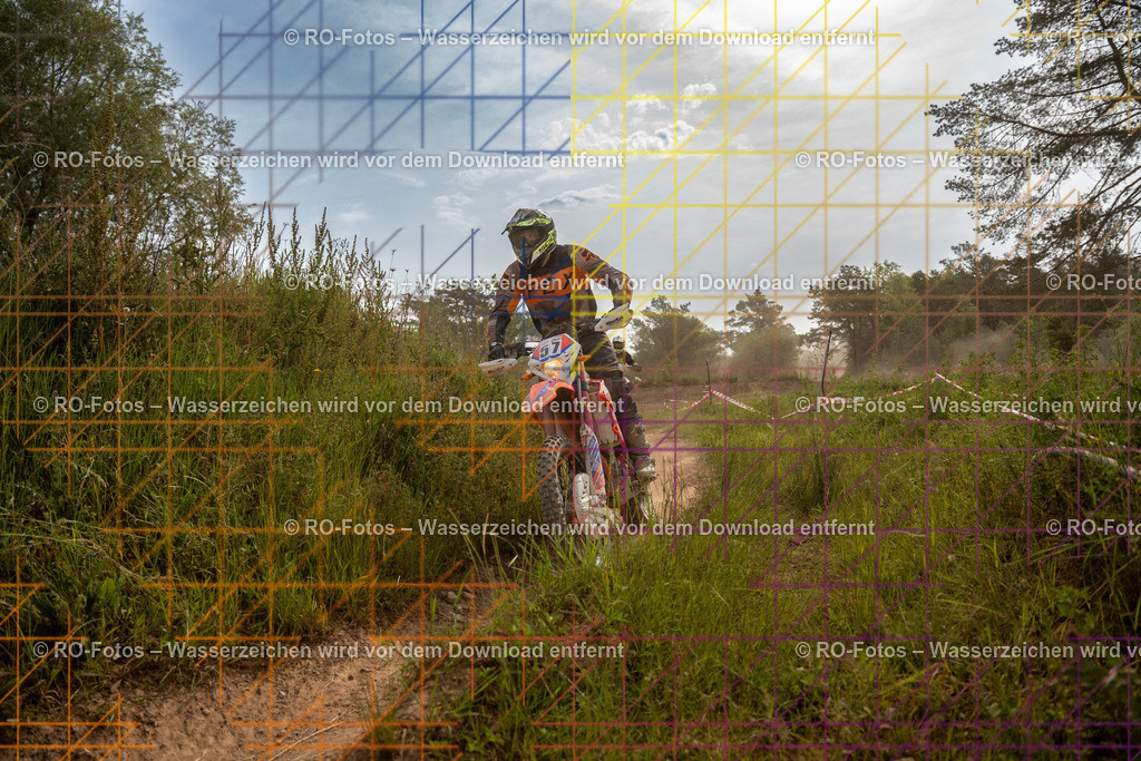 Niederwürzbach 4 Lauf-514 | Sportfotografie von RO-Fotos: Motorsport, Motocross, Enduro, Laufveranstaltungen und Triathlon. Professionelle Fotos von Sportlern und Events. - Realisiert mit Pictrs.com