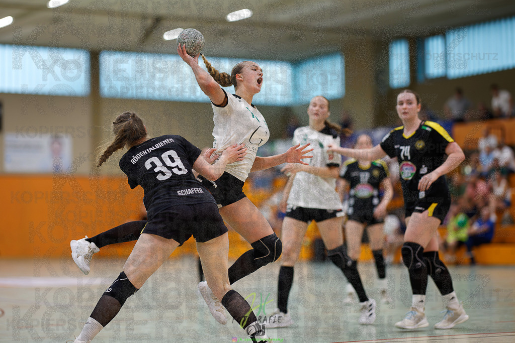 Quali-Turnier JBL wJA; Frisch Auf Göppingen - HC Rödertal | Quali-Turnier JBL wJA; Frisch Auf Göppingen - HC Rödertal am 31.05.2025 in Oberkleen (Weidig-Halle)Photo © 2025 - Jörg Heinrich - Realisiert mit Pictrs.com