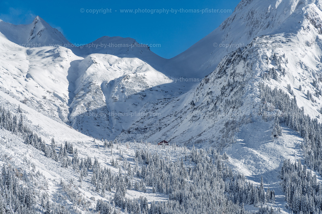 Neuschnee am Brandberg copyright  Thomas Pfister-18 | PHOTOGRAPHY BY THOMAS PFISTER