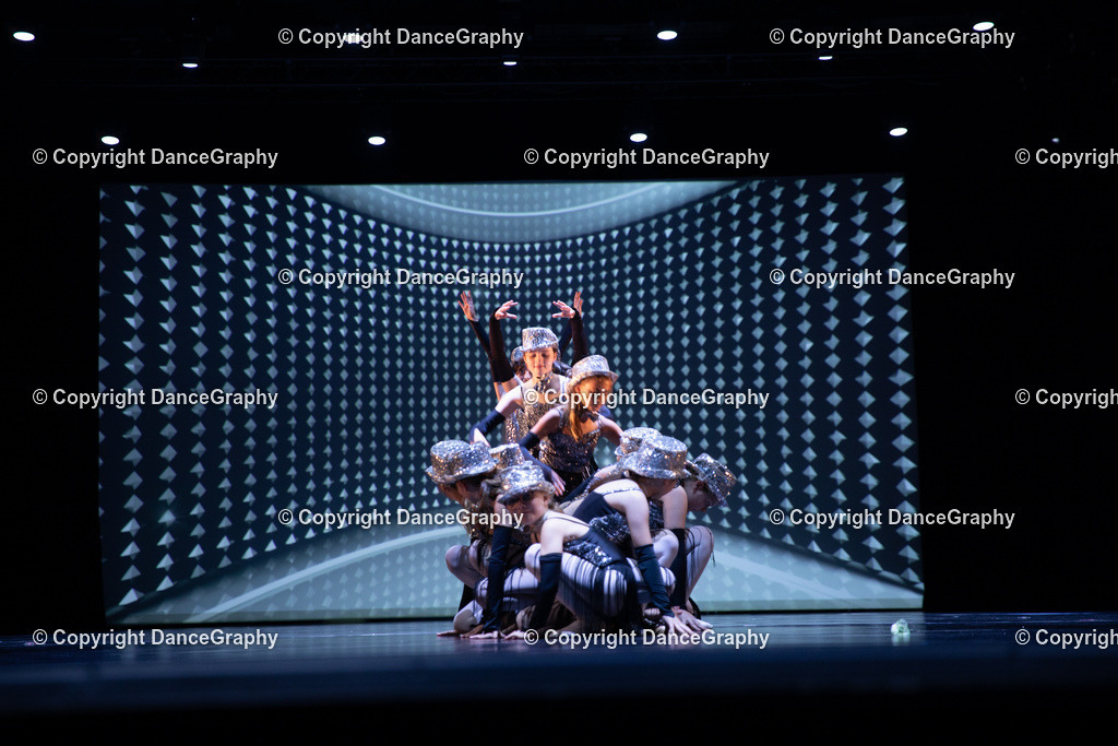 GPHY4933 | DanceGraphy - Realisiert mit Pictrs.com