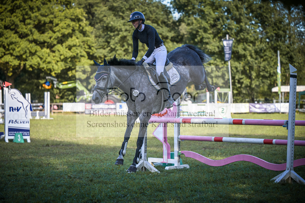 DOS_0781 | Entdecke hochwertige Reitturnierfotos von Foto Oger. Professionell, emotional und authentisch – jetzt Lieblingsmomente im Shop bestellen.Deutschlandweite Turnierfotografie. - Realisiert mit Pictrs.com