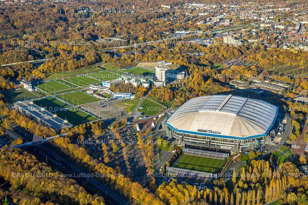 HB-Gelsenkirchen251103423schalke | Luftbild, Veltins Arena, Bundesligastadion und Fußballstadion des FC Schalke 04, Berger Feld, Erle, Gelsenkirchen, Ruhrgebiet, Nordrhein-Westfalen, Deutschland