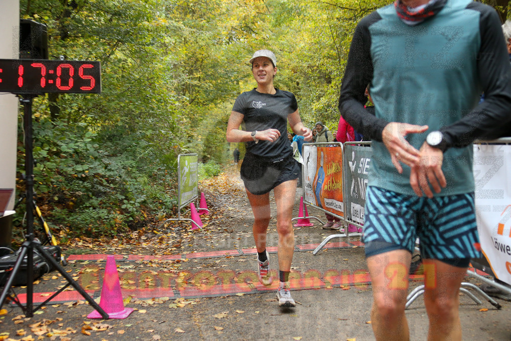 251026_1218_EX1_0062 | Sportfotografie im Rhein-Sieg Kreis, Köln, Bonn, NRW, Rheinland Pfalz, Hessen, etc. Unser Tätigkeitsfeld umfasst den Laufsport vom Volkslauf über den Marathon, Duathlon, Triathon bis zum Ultralauf wie Kölnpfad Ultra oder Schindertrail.