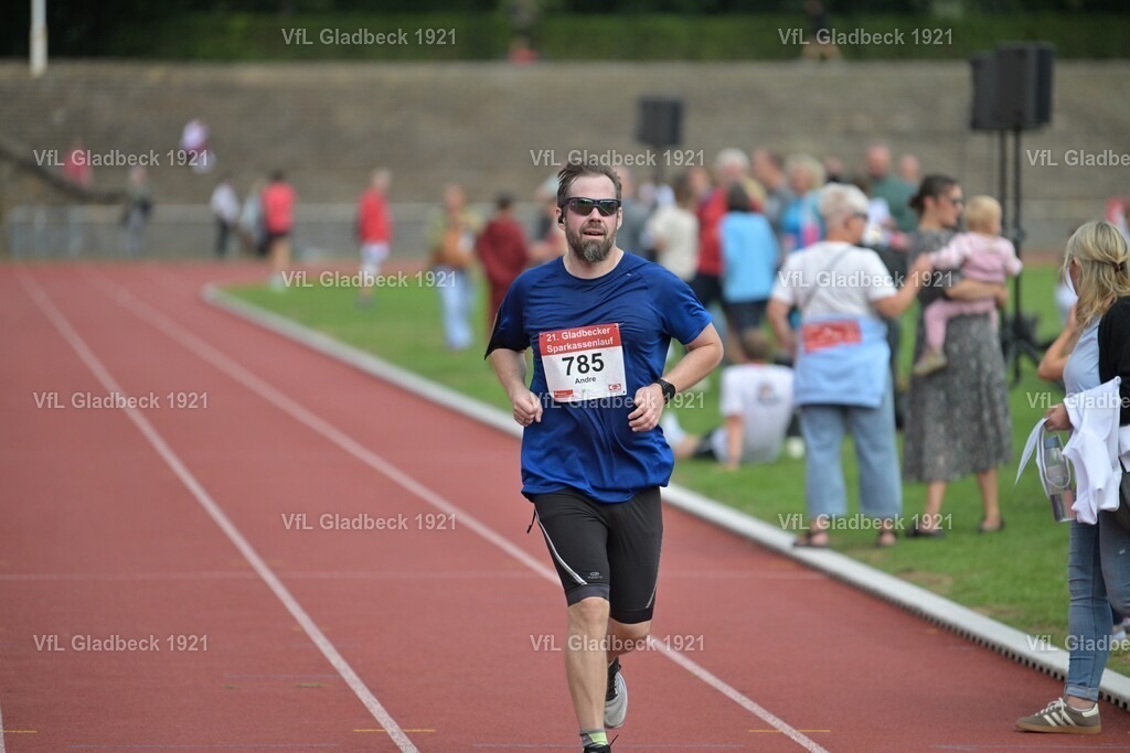 2026-08-23_Sparkassenlauf_HM_KH_01409 | Die Fotografen - Realisiert mit Pictrs.com