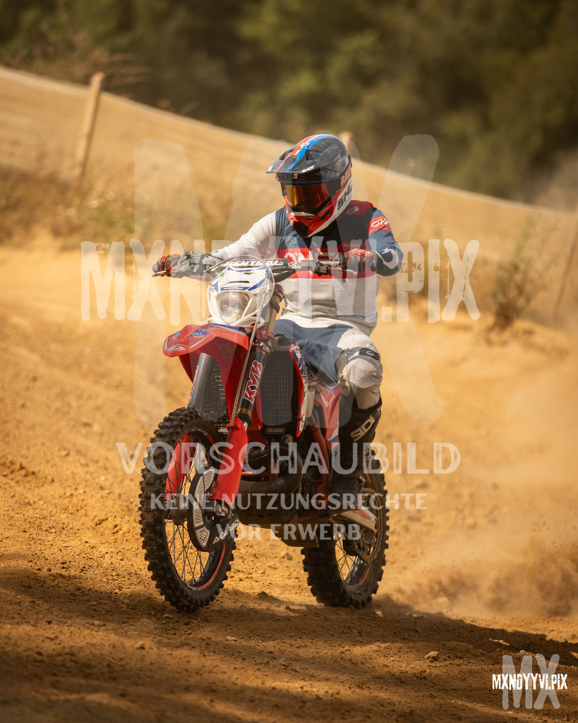 866A2535 | mxndyyvipix