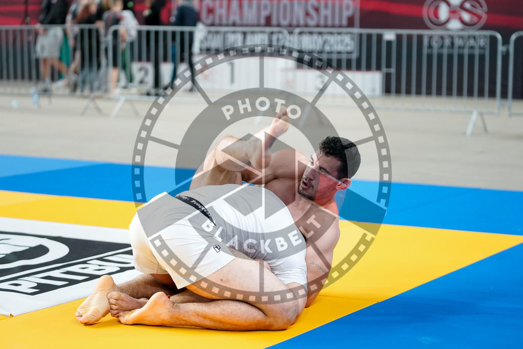 20250518PBB2607 | Athletes compete during the second day of the ADCC Amateur World Championship on May 18, 2025 in Warsaw, Poland. © Chiara Dazi / photoblackbelt