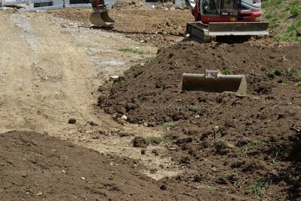 bib-lg25-aussenanlagen-0056 | Nach LV-Leistungsgruppen sortierte Detailfotos über den Bau eines Hauses. Alle Hausbau-Bilder direkt vom Urheber und Autor der Website Haus-Selber-Bauen.com