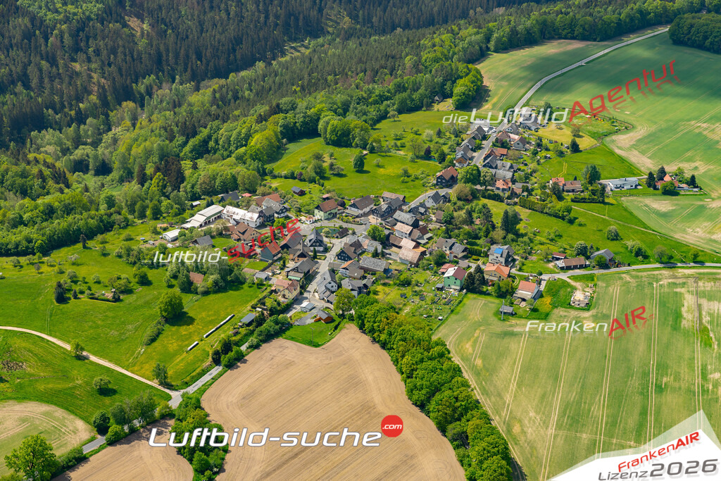 Die Luftaufnahme Rückerswind - Frankenblick wurde 2022 vom Flugzeug aus (keine Drohne) erstellt. Hohe Auflösung -für große Poster und Wandbilder geeignet - Garantiert!