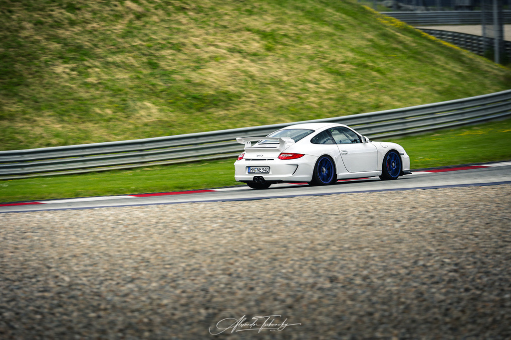 R6PZ1615 _Alexander Tschuncky | Entdecken Sie die faszinierende Welt von Alexander Tschuncky Arts: Kreative Fotografie, atemberaubende Automobilkunst und hochwertiger Bilderdruck. Lassen Sie sich inspirieren! - Realisiert mit Pictrs.com