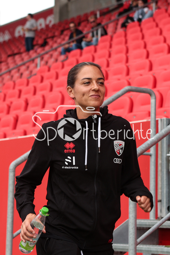 FC Ingolstadt - SV Waldhof Mannheim | FC Ingolstadt Trainerin Sabrina WITTMANN vor der Partie beim Interview von MagentaSport / Magenta Sport