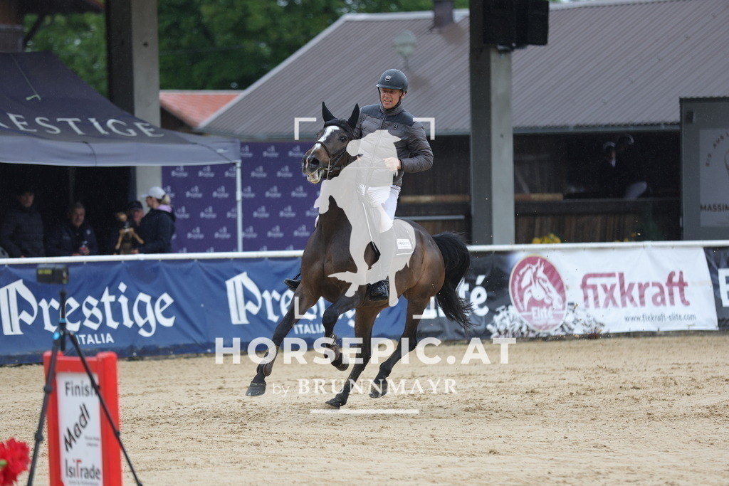 0P6A2680 | Willkommen bei Brunnmayr - Design & Fotografie – Ihrem Spezialisten für Reitturniere und Pferdeveranstaltungen in Oberösterreich, Salzburg und Bayern! Seit über 17 Jahren sind wir leidenschaftlich dabei.